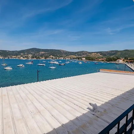 Bd * Foça