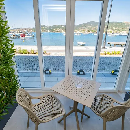 Bd Foça